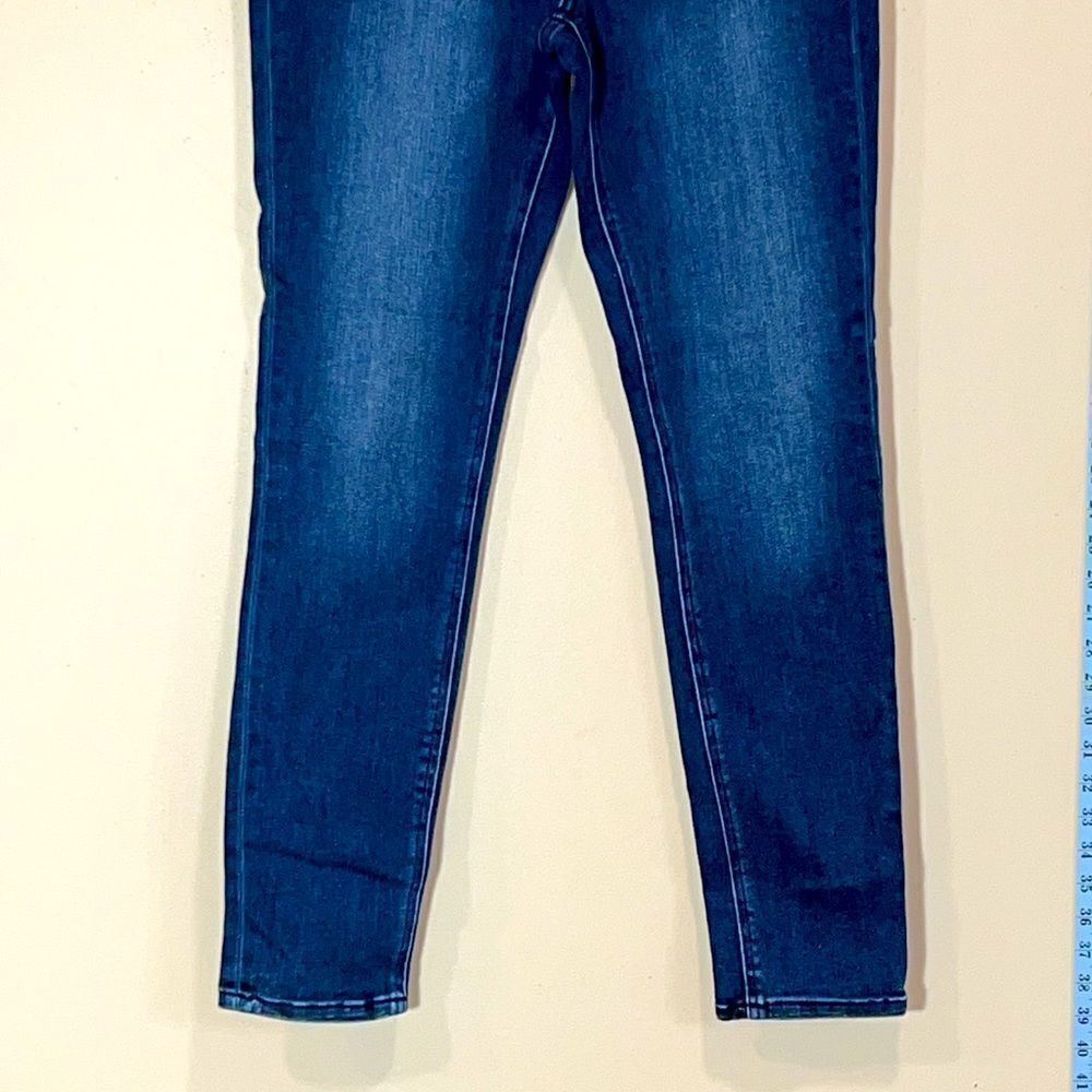 Soho Jeans High Waist Leggings. Size 8 - Picture 3 of 6